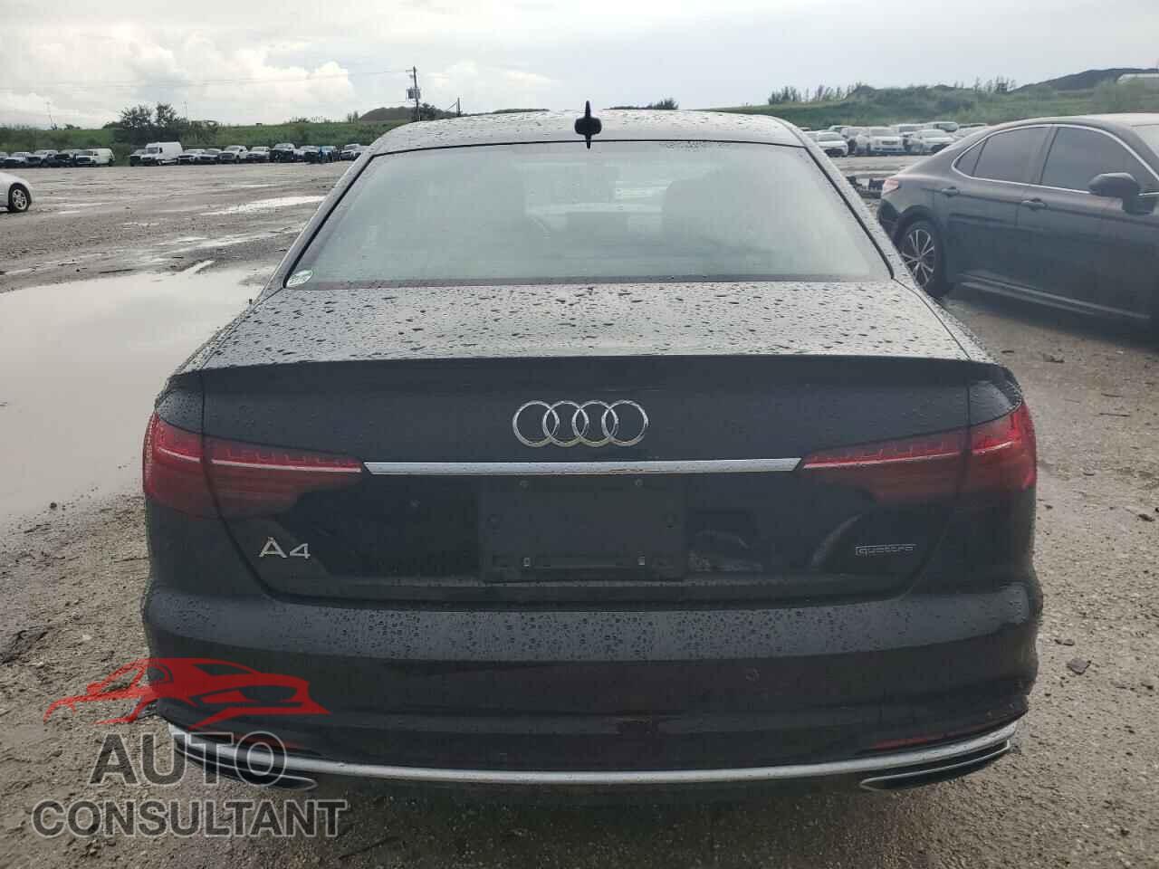 AUDI A4 2021 - WAUDAAF47MN010948