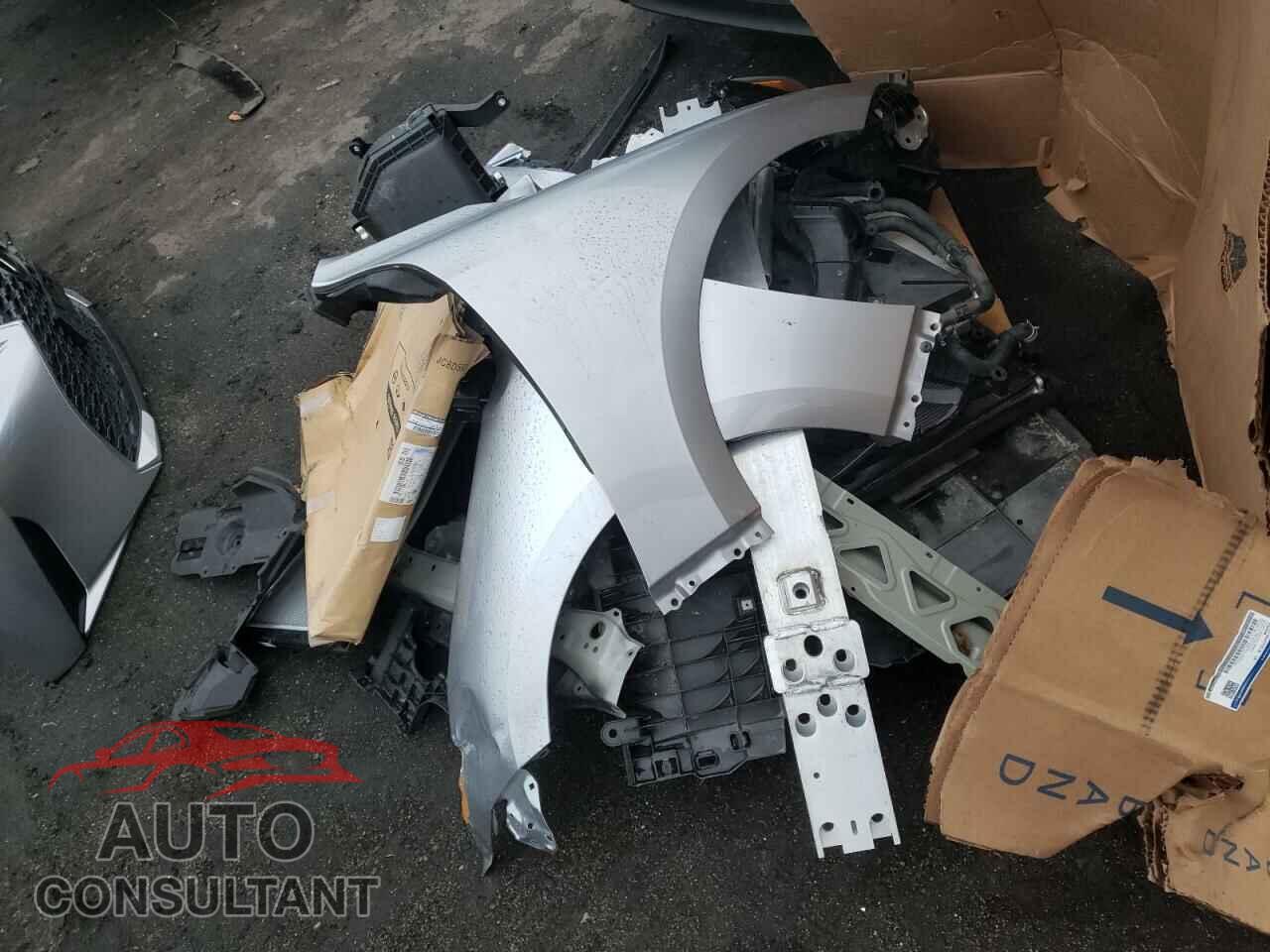 LEXUS IS 2021 - JTHAA1D2XM5113268