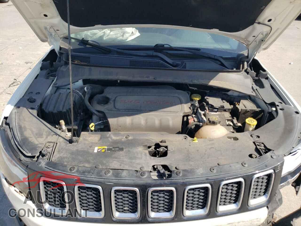JEEP COMPASS 2018 - 3C4NJDBB2JT206403