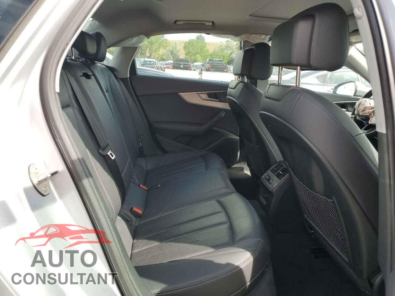 AUDI A4 2017 - WAUANAF44HN031043