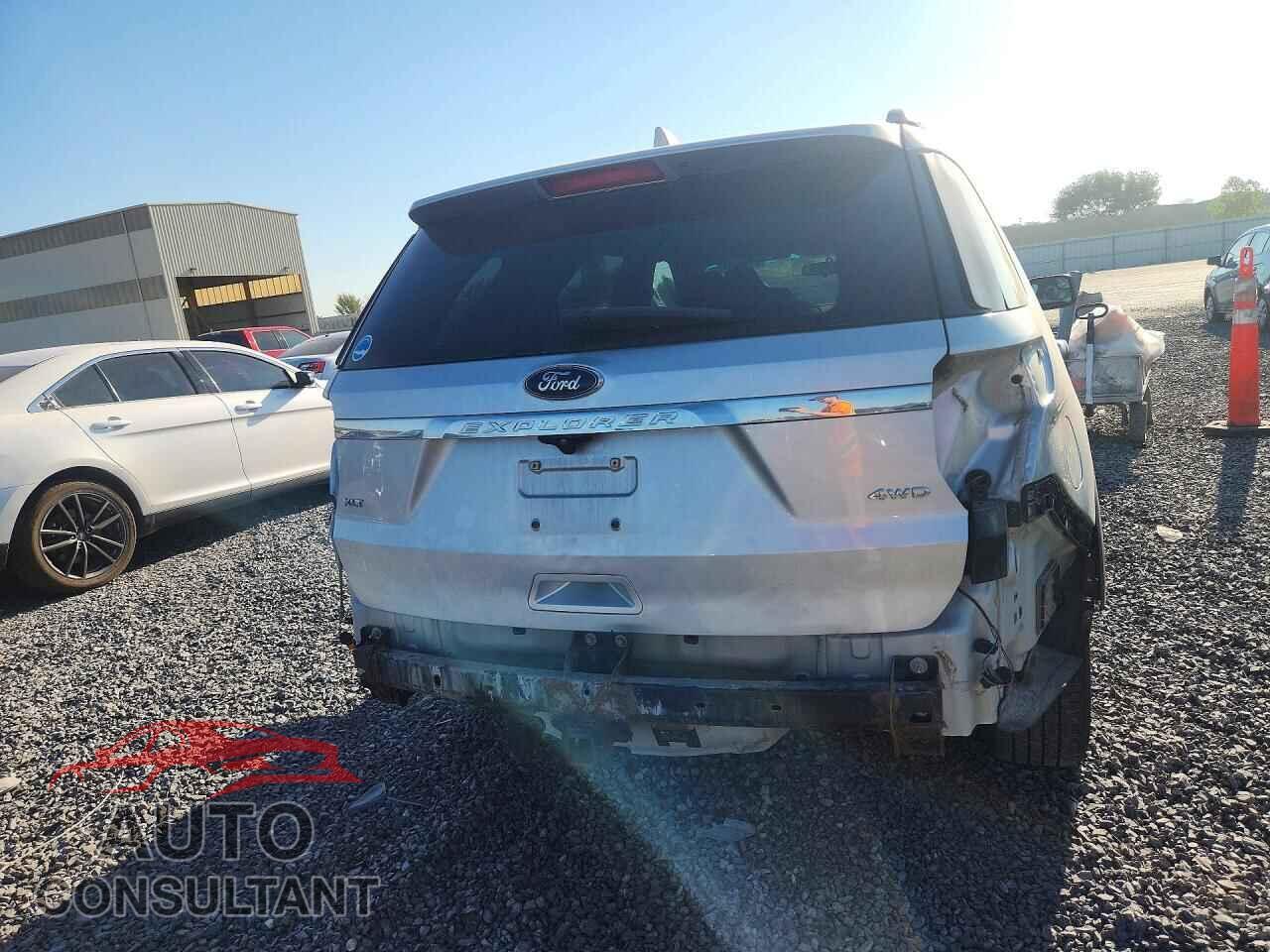 FORD EXPLORER 2017 - 1FM5K8D84HGC32081