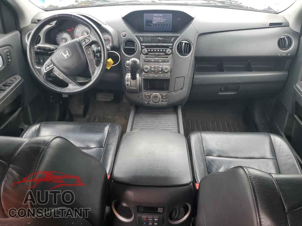 HONDA PILOT 2012 - 5FNYF4H95CB033898