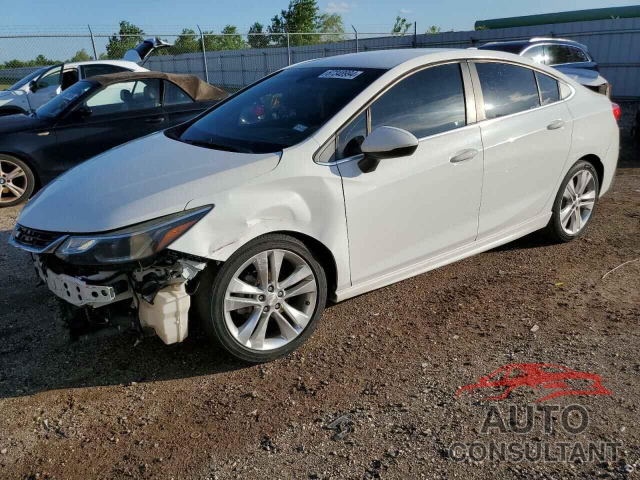 CHEVROLET CRUZE 2017 - 1G1BE5SM7H7258759