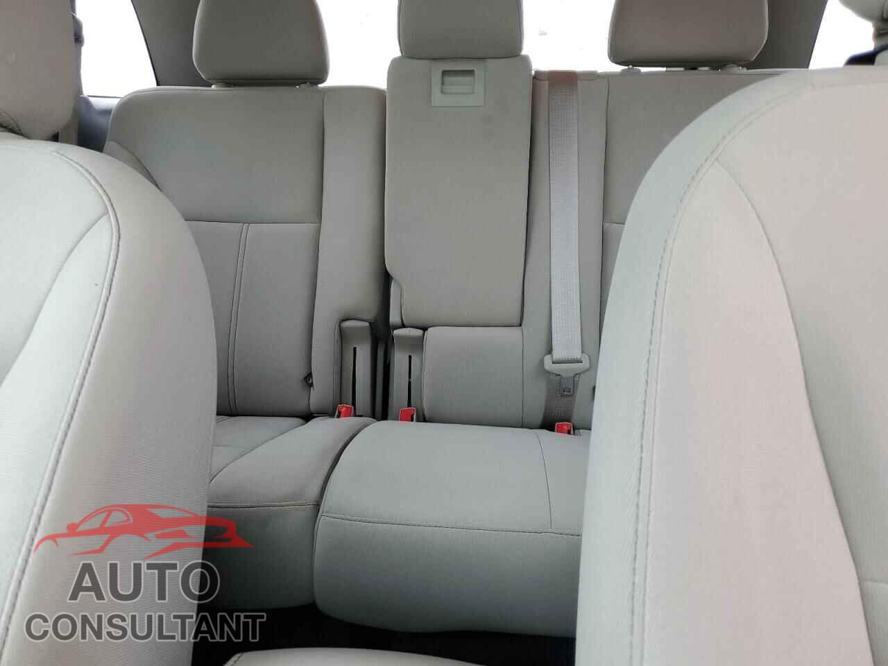 FORD EDGE 2013 - 2FMDK4GC1DBC52763