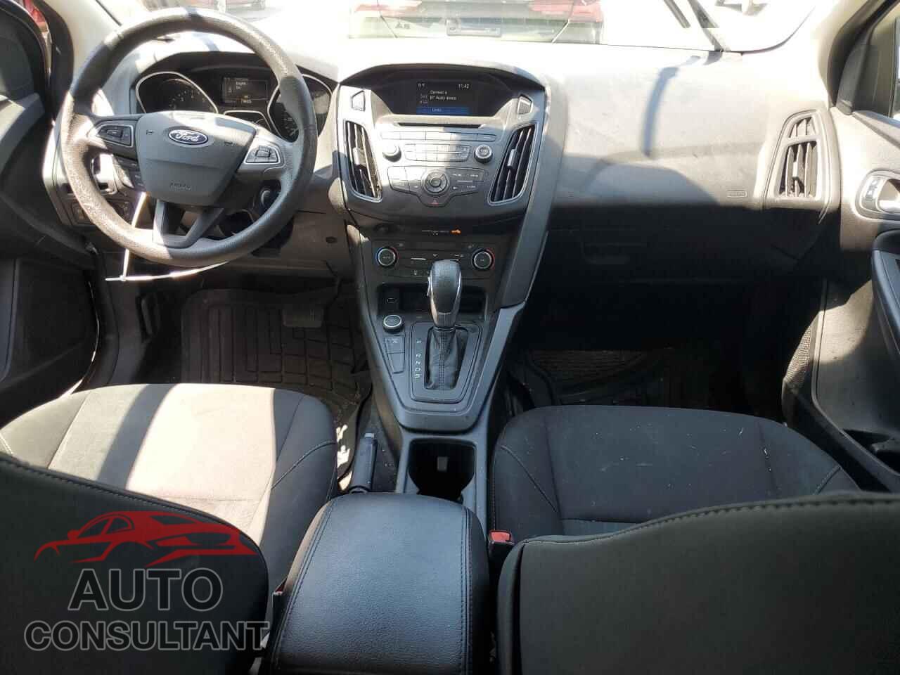 FORD FOCUS 2017 - 1FADP3FE5HL263392