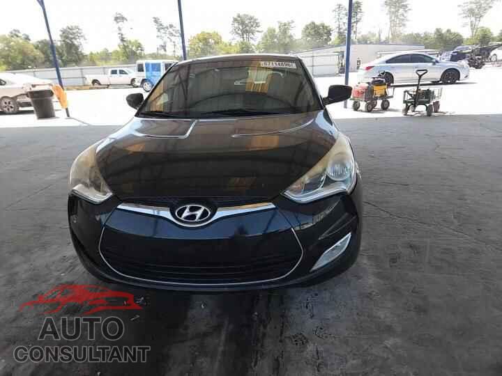HYUNDAI VELOSTER 2012 - KMHTC6AD2CU065174
