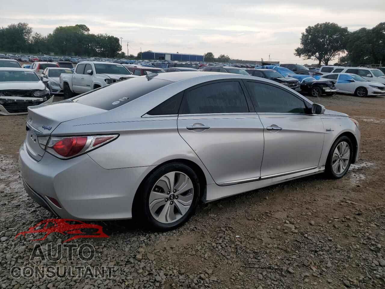 HYUNDAI SONATA 2013 - KMHEC4A40DA100584