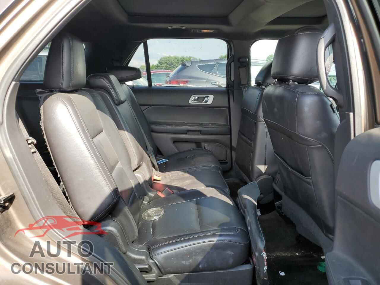 FORD EXPLORER 2015 - 1FM5K8D83FGA91100
