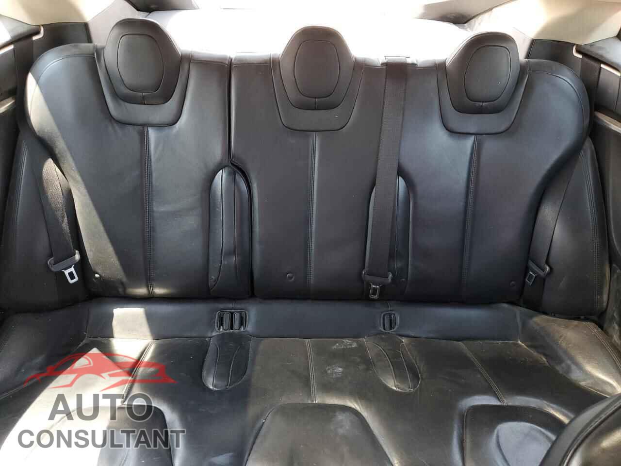 TESLA MODEL S 2013 - 5YJSA1BC0DFP10901