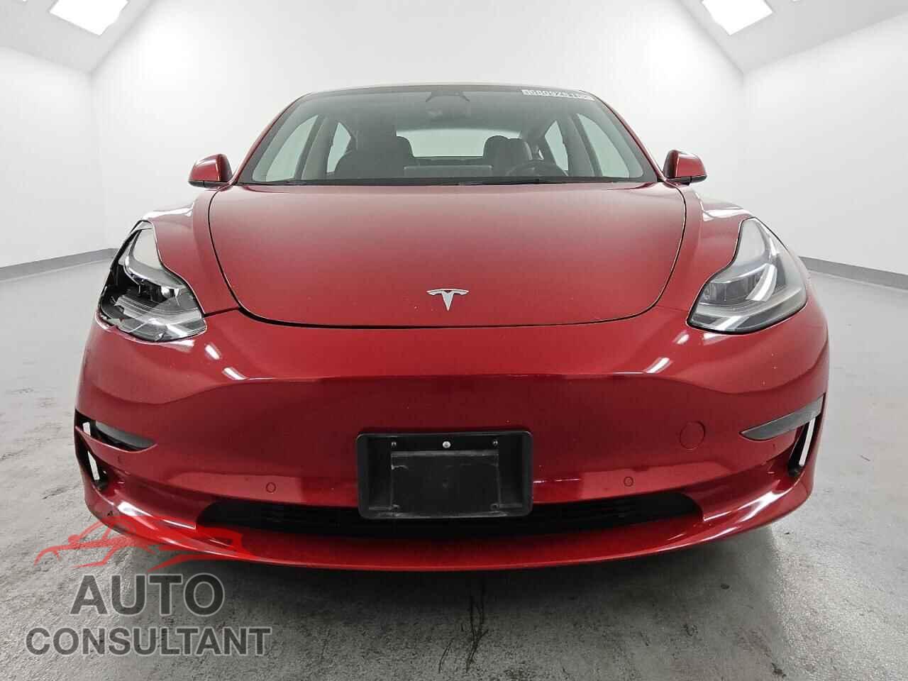 TESLA MODEL 3 2022 - 5YJ3E1EA2NF289266