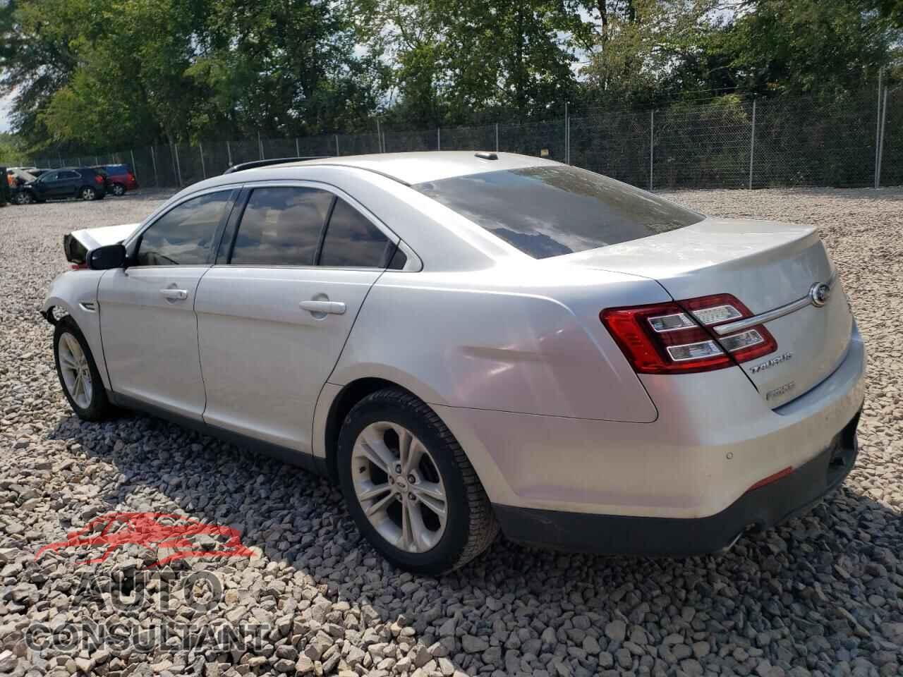 FORD TAURUS 2013 - 1FAHP2E87DG180914