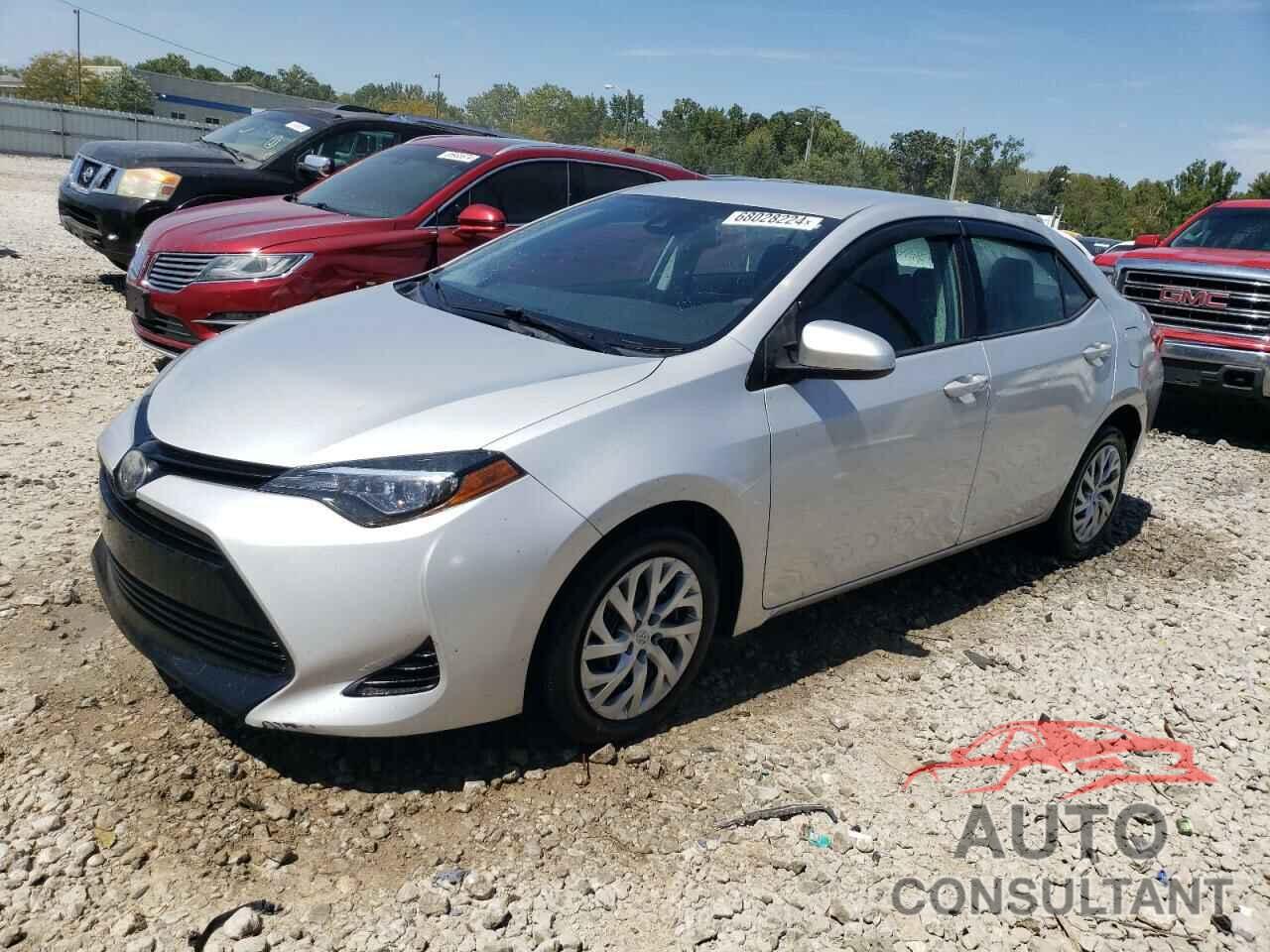 TOYOTA COROLLA 2018 - 2T1BURHE1JC019424