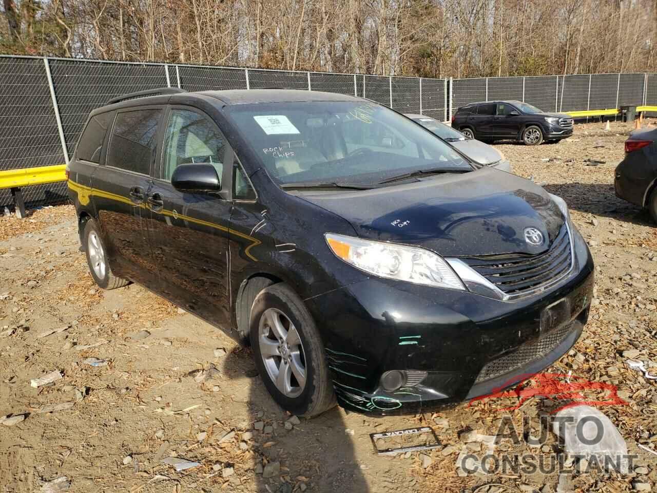 TOYOTA SIENNA 2017 - 5TDKZ3DC5HS899404