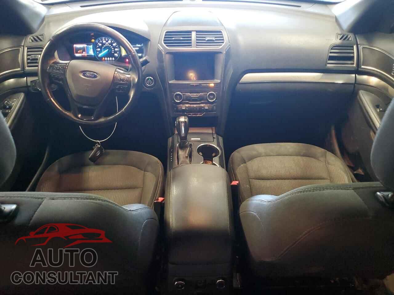 FORD EXPLORER 2018 - 1FM5K8D80JGA57009
