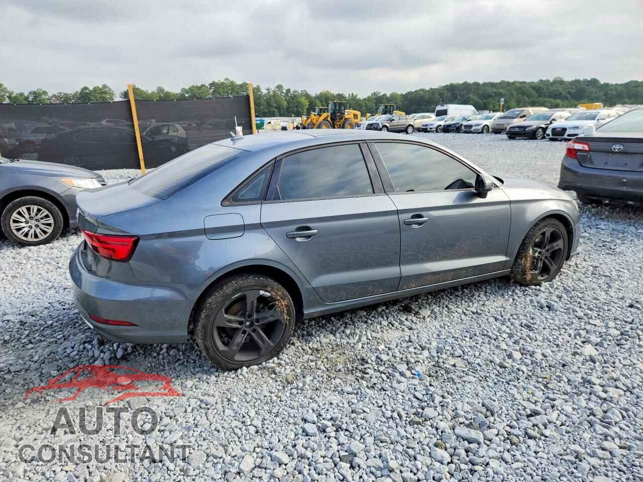 AUDI A3 2017 - WAUB8GFF5H1015392