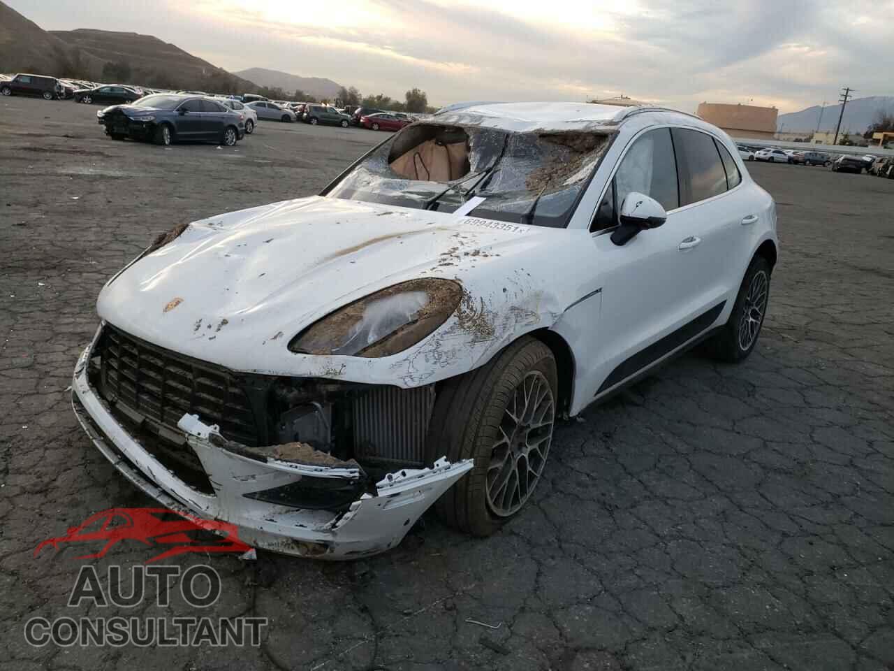 PORSCHE MACAN 2016 - WP1AB2A57GLB43765
