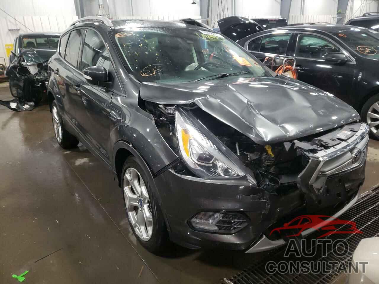 FORD ESCAPE 2017 - 1FMCU9J94HUD59161