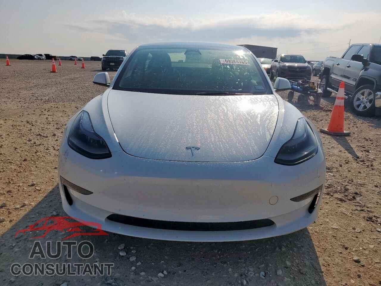 TESLA MODEL 3 2023 - 5YJ3E1EA9PF488026
