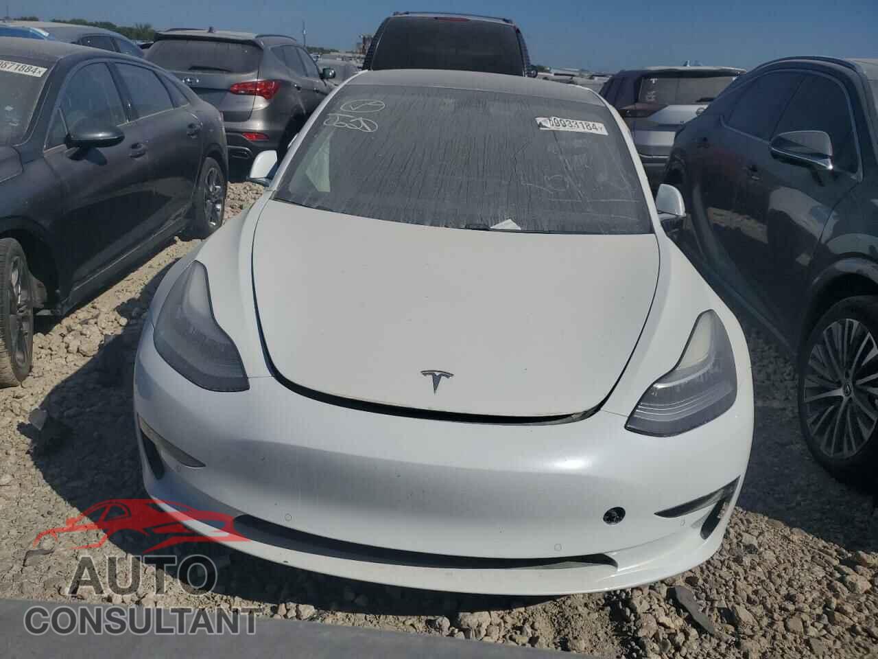 TESLA MODEL 3 2018 - 5YJ3E1EA9JF030946