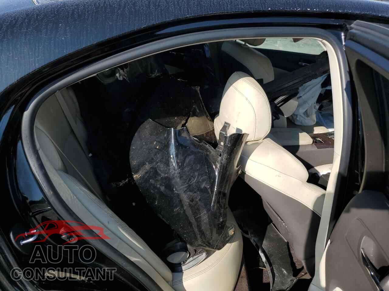 LEXUS IS 2012 - JTHBF5C29C5165679