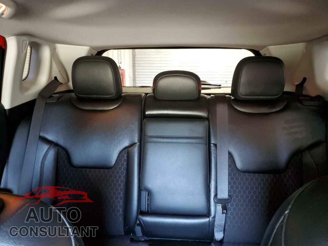 JEEP COMPASS 2020 - 3C4NJDBB7LT117543