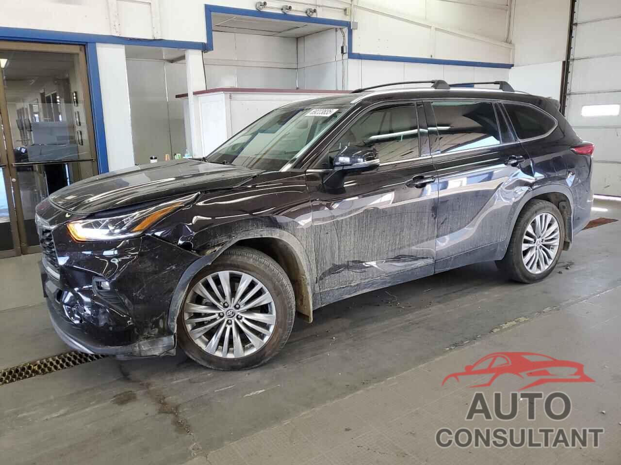 TOYOTA HIGHLANDER 2022 - 5TDFZRBH4NS225033