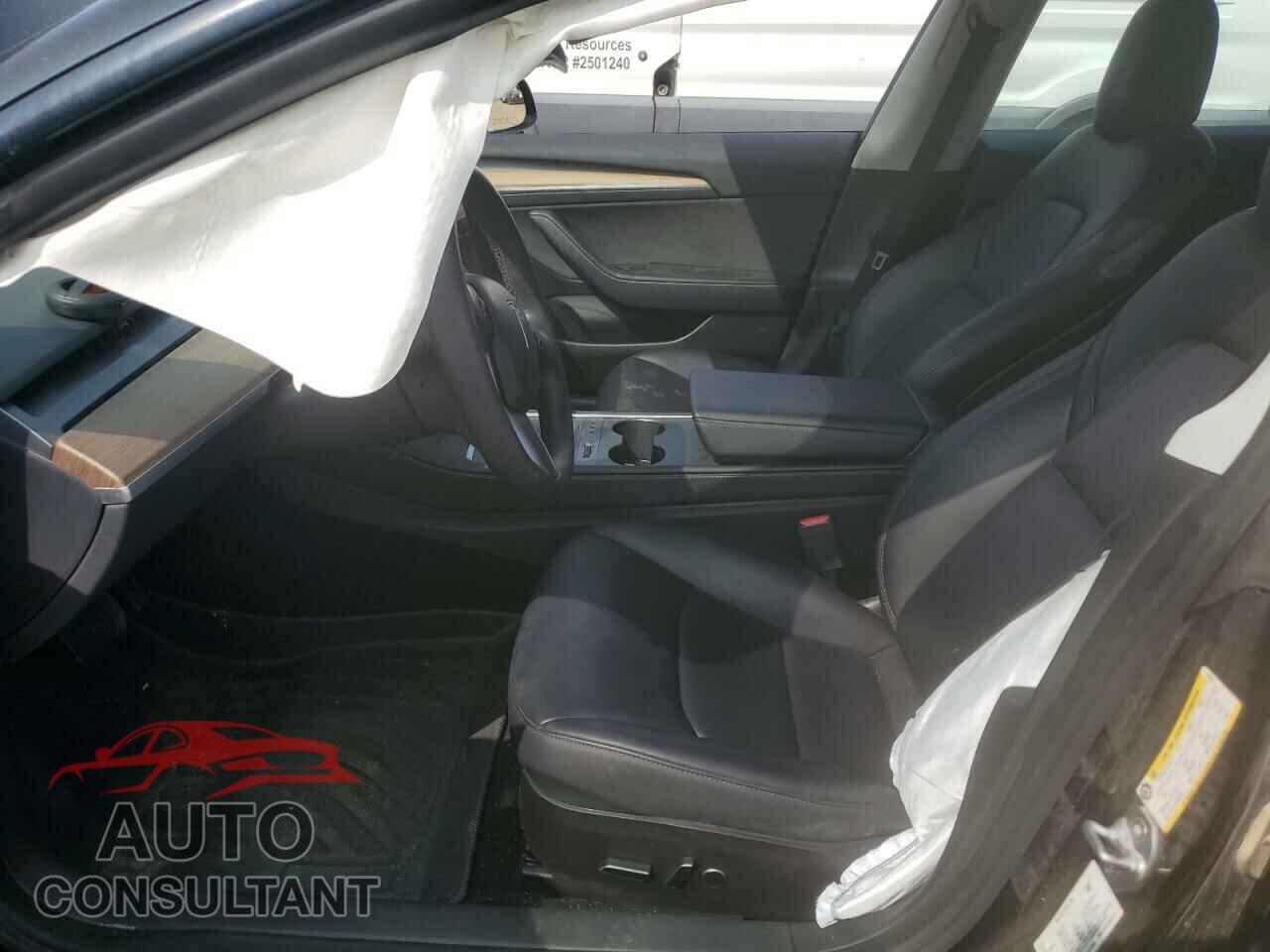 TESLA MODEL 3 2023 - 5YJ3E1EA6PF453928
