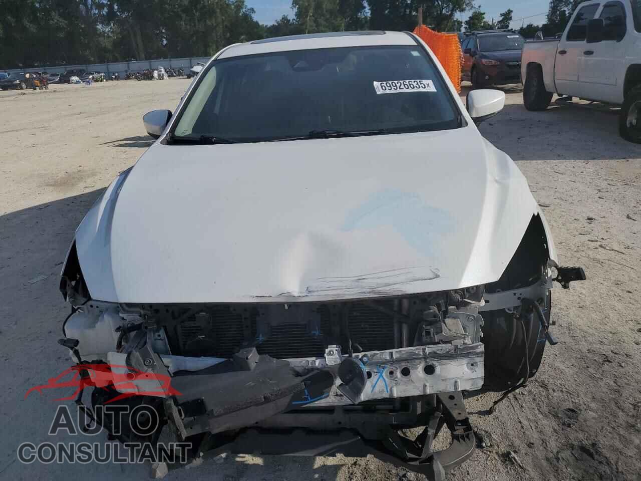 MAZDA 3 2017 - 3MZBN1V77HM132166
