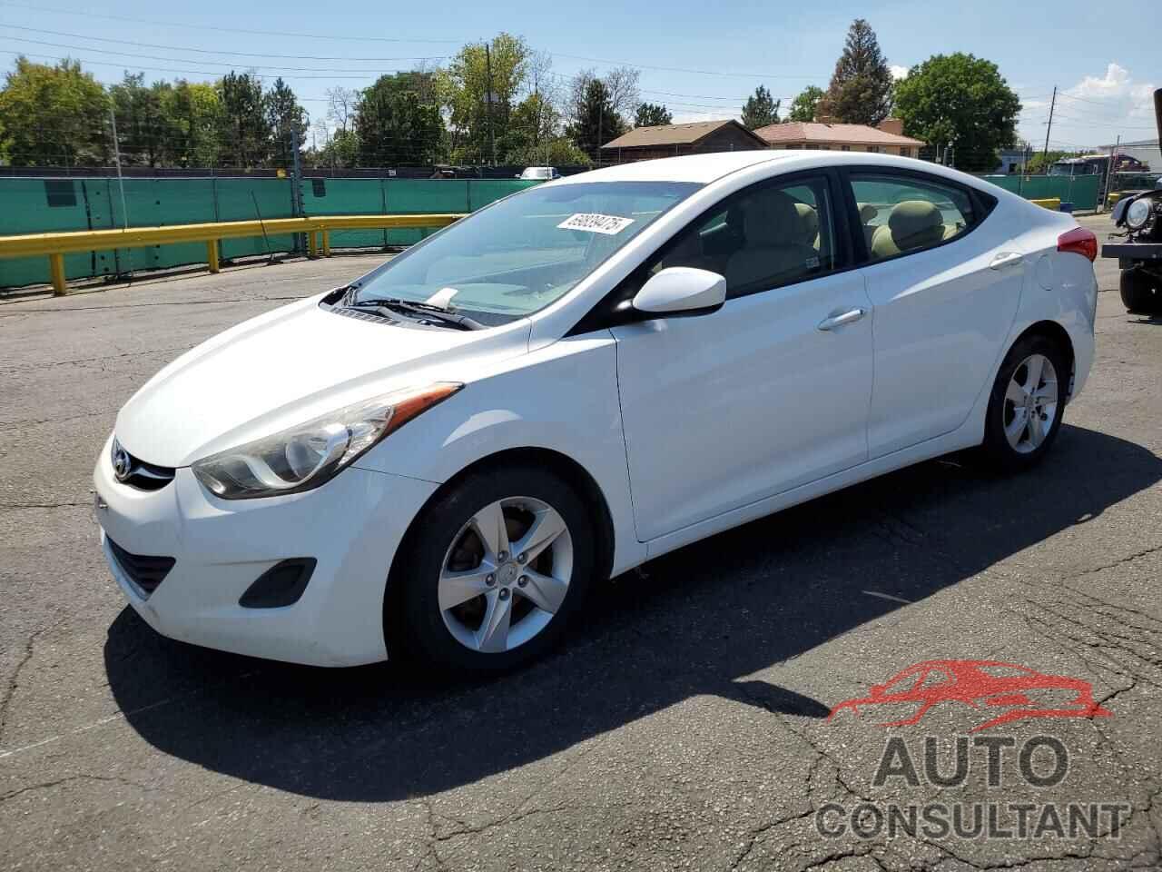 HYUNDAI ELANTRA 2013 - 5NPDH4AE9DH294244