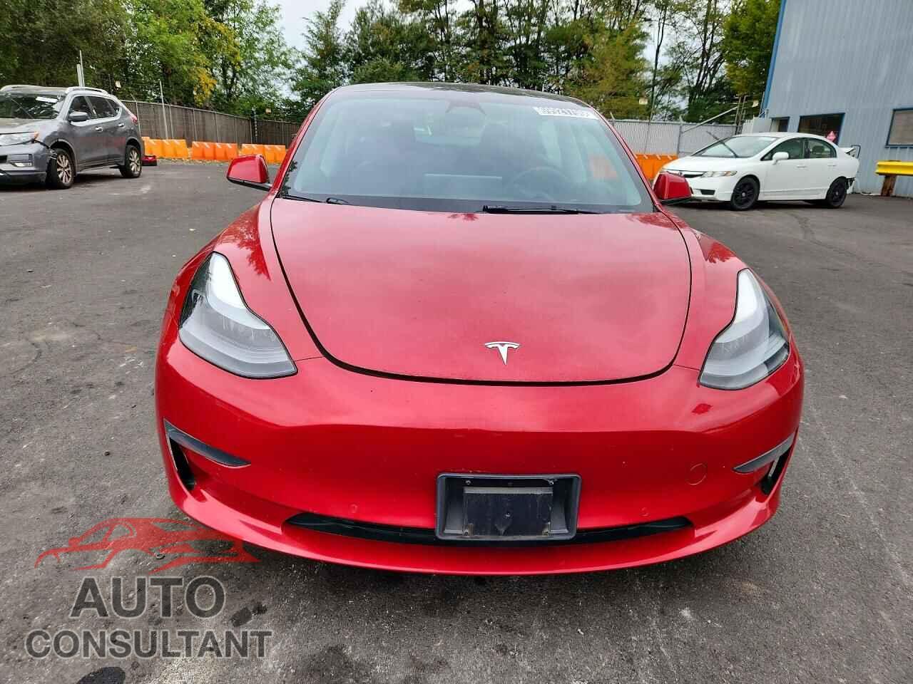 TESLA MODEL 3 2022 - 5YJ3E1EA1NF303822