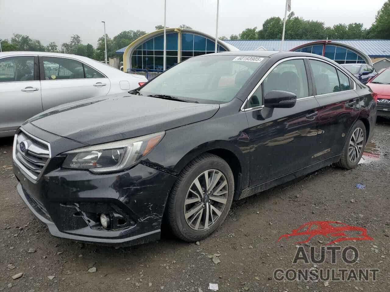 SUBARU LEGACY 2018 - 4S3BNAF65J3041901