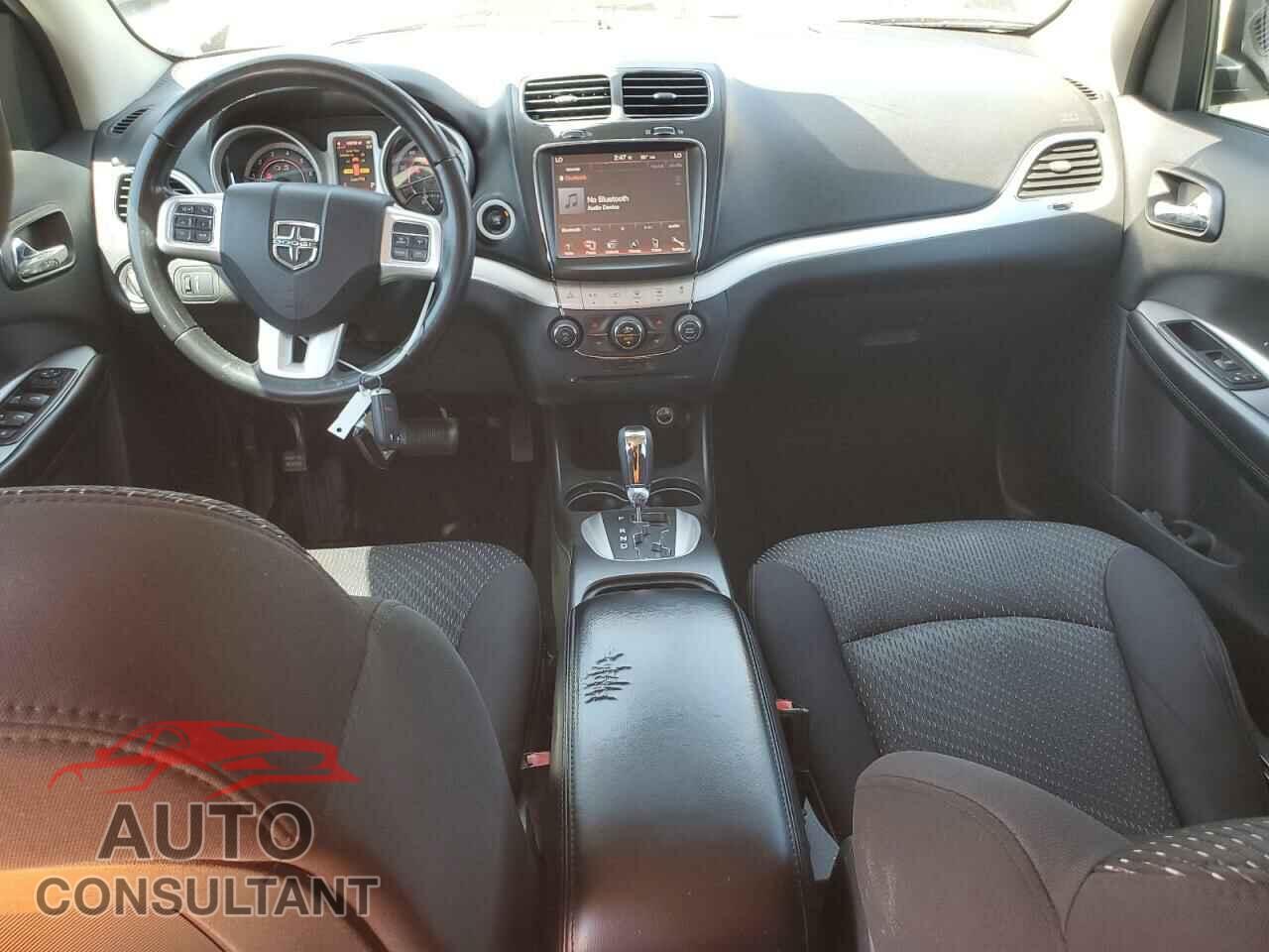 DODGE JOURNEY 2015 - 3C4PDCBB0FT559871