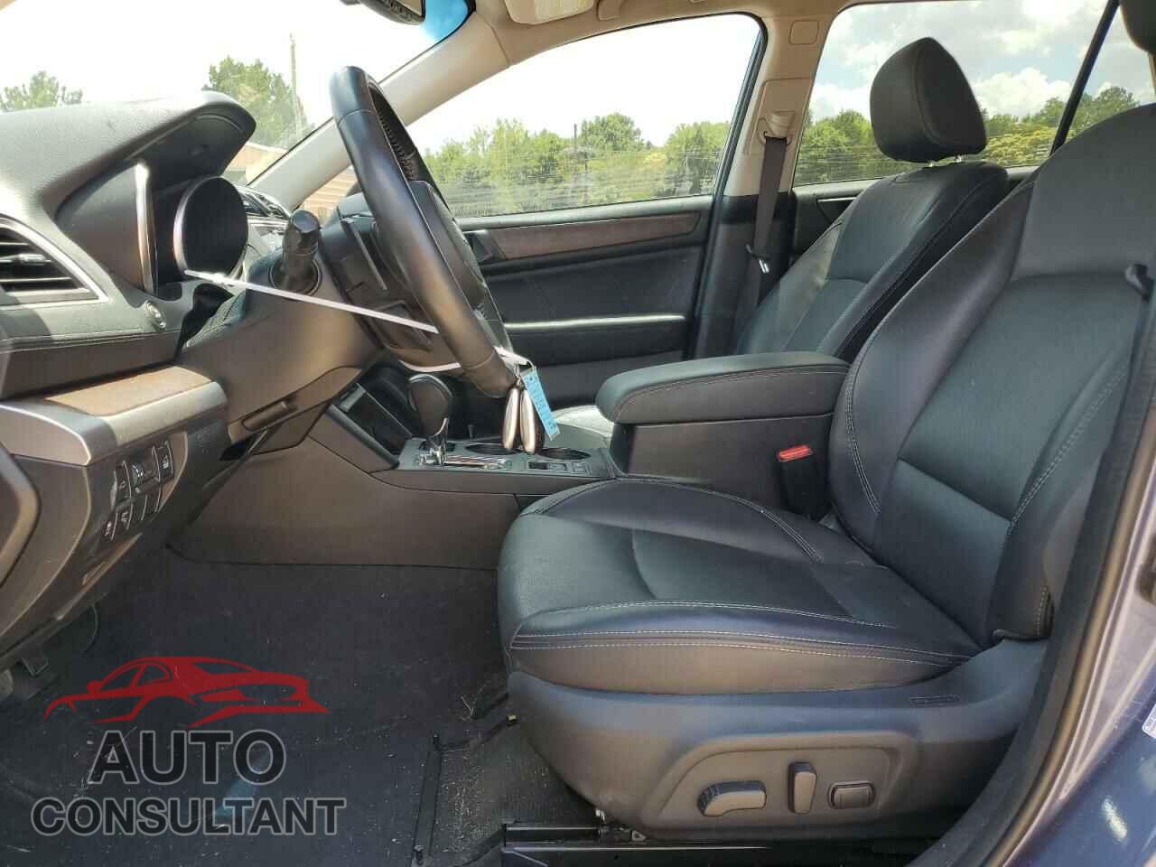 SUBARU OUTBACK 2018 - 4S4BSAKC6J3201087