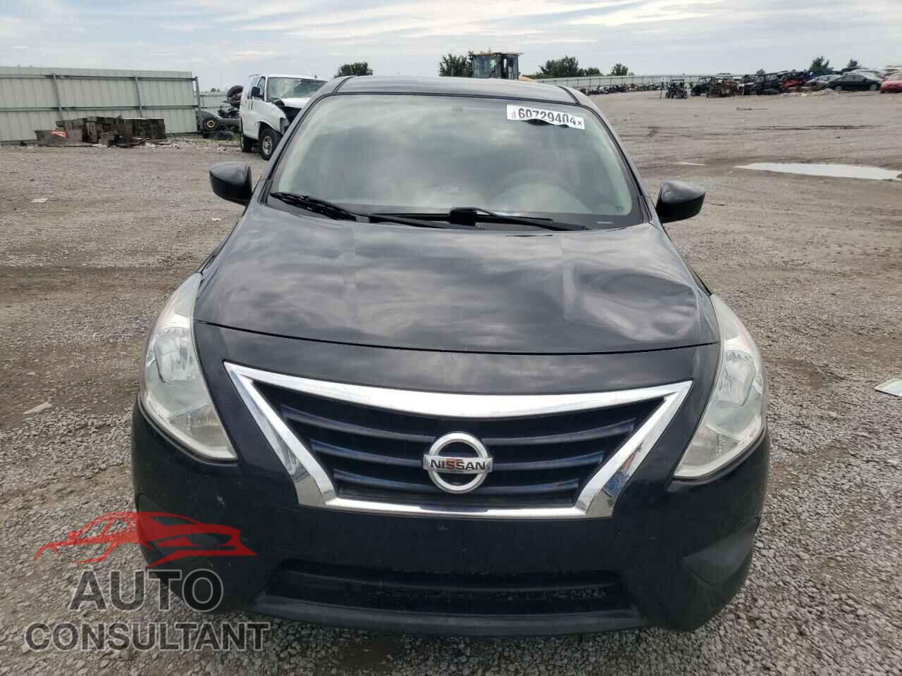 NISSAN VERSA 2017 - 3N1CN7AP3HL817807
