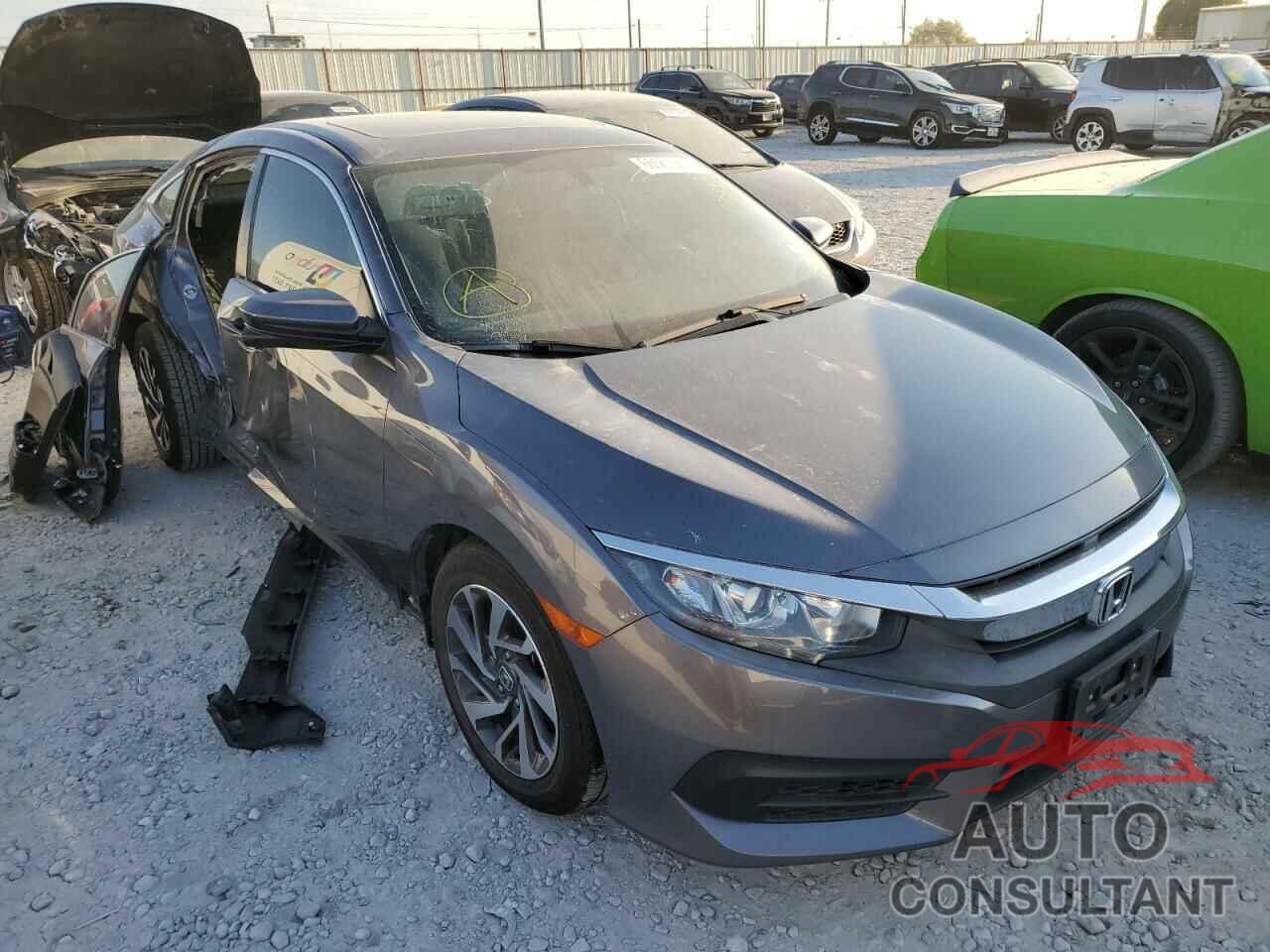 HONDA CIVIC 2018 - 19XFC2F74JE017099