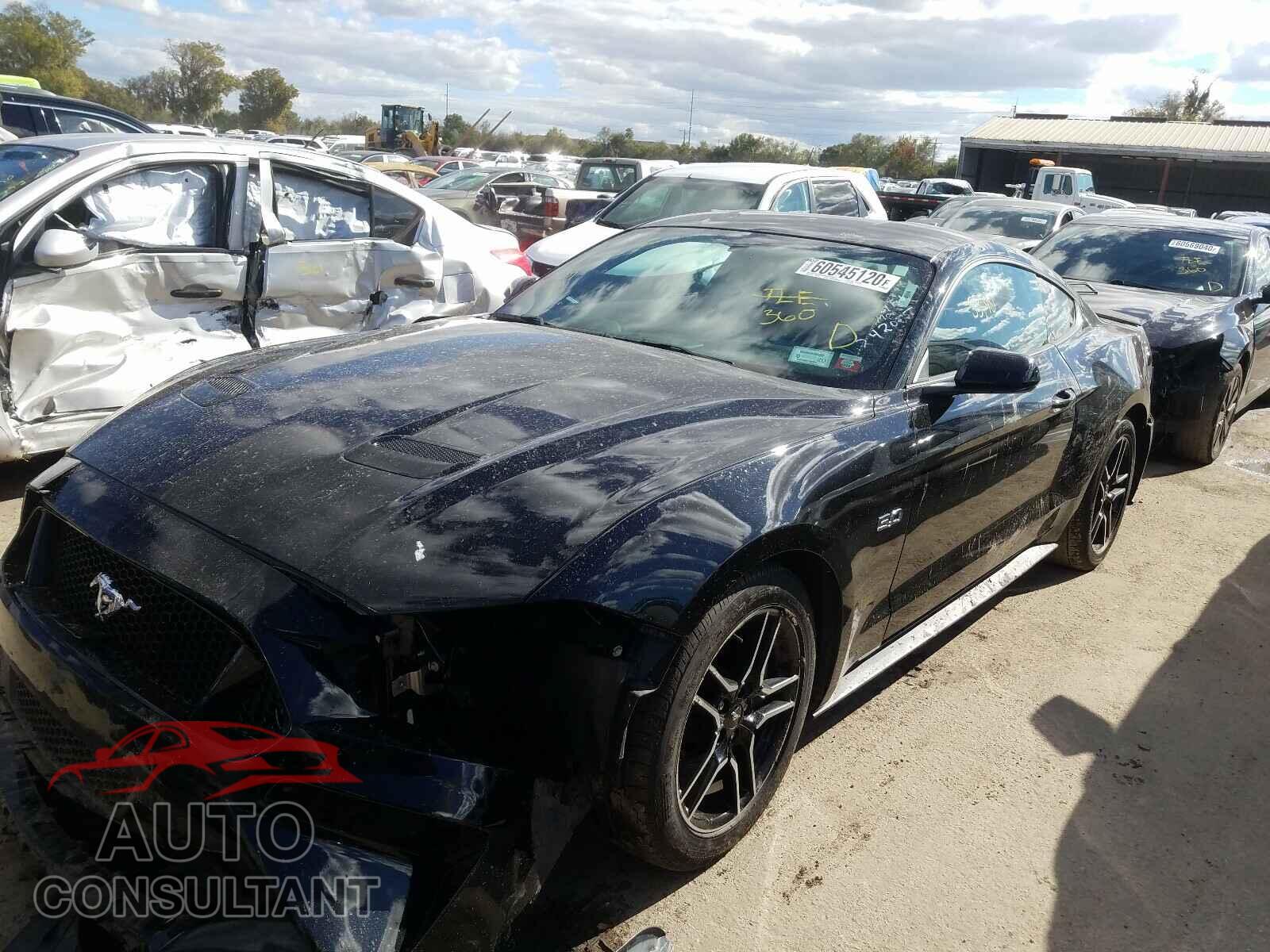 FORD MUSTANG 2018 - 1FA6P8CF9J5144211