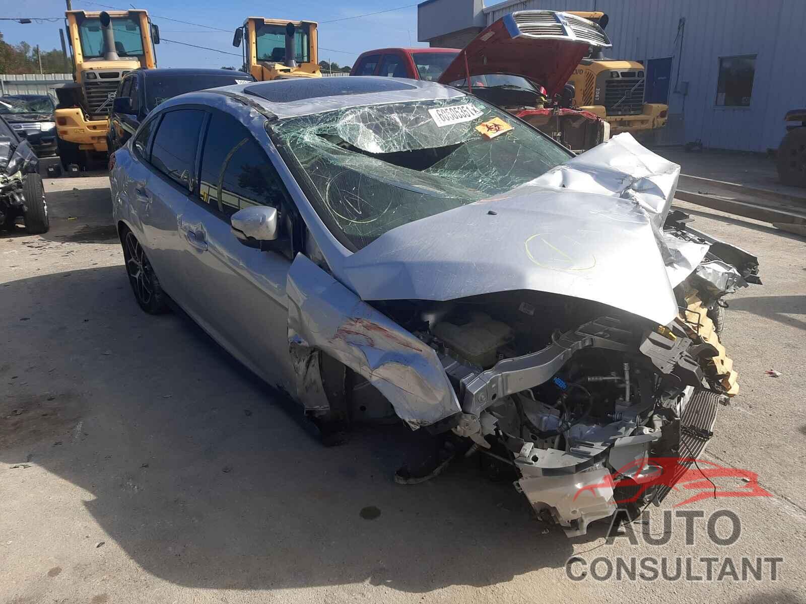 FORD FOCUS 2017 - 1FADP3H27HL212463