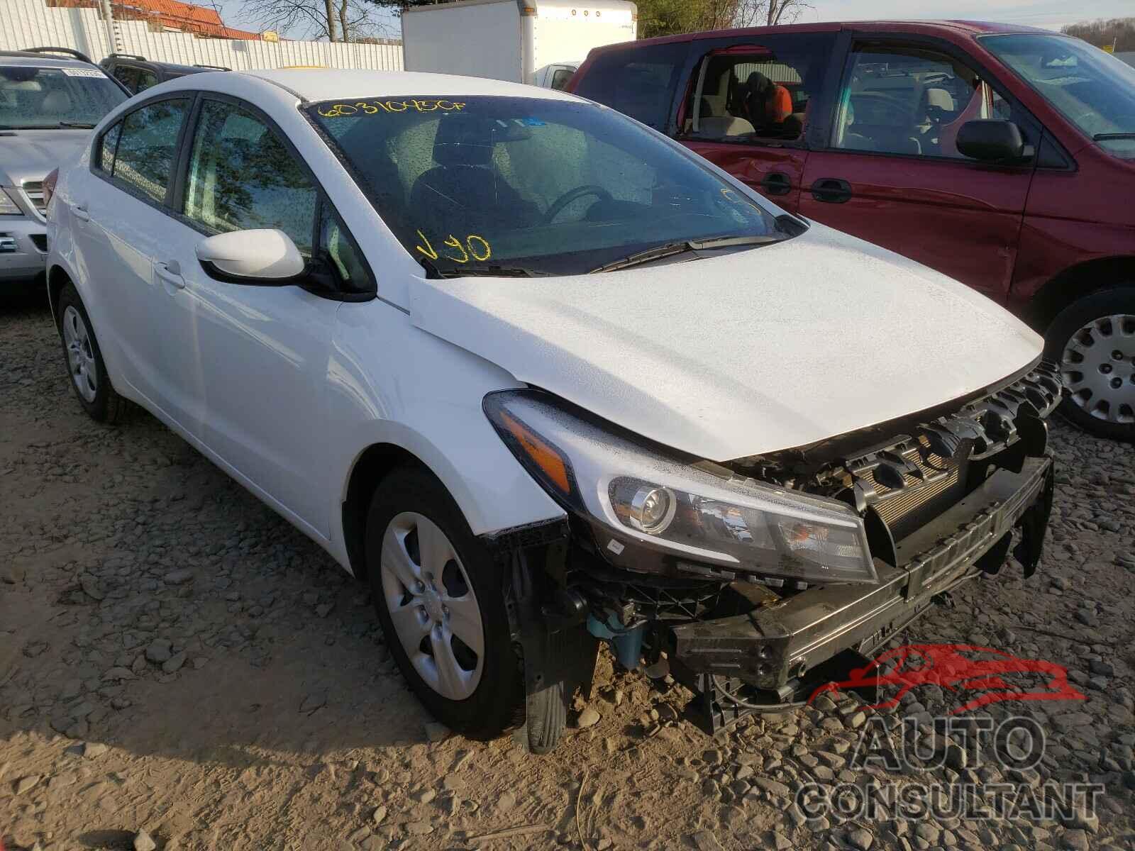 KIA FORTE 2018 - 3KPFL4A70JE248147