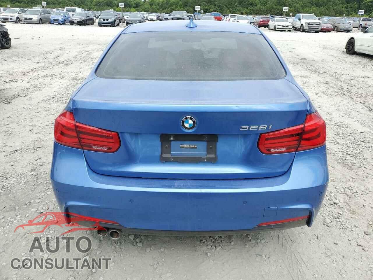 BMW 3 SERIES 2016 - WBA8E9G52GNT83301