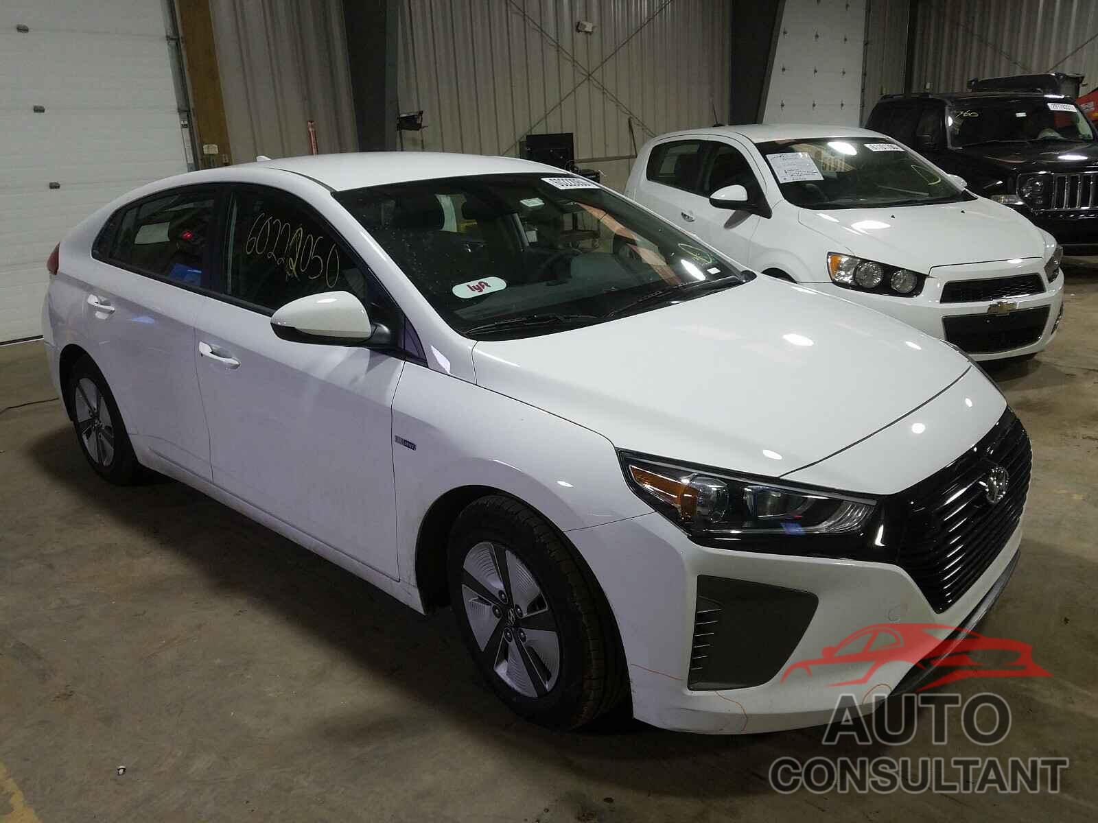 HYUNDAI IONIQ 2019 - KMHC65LC9KU179709