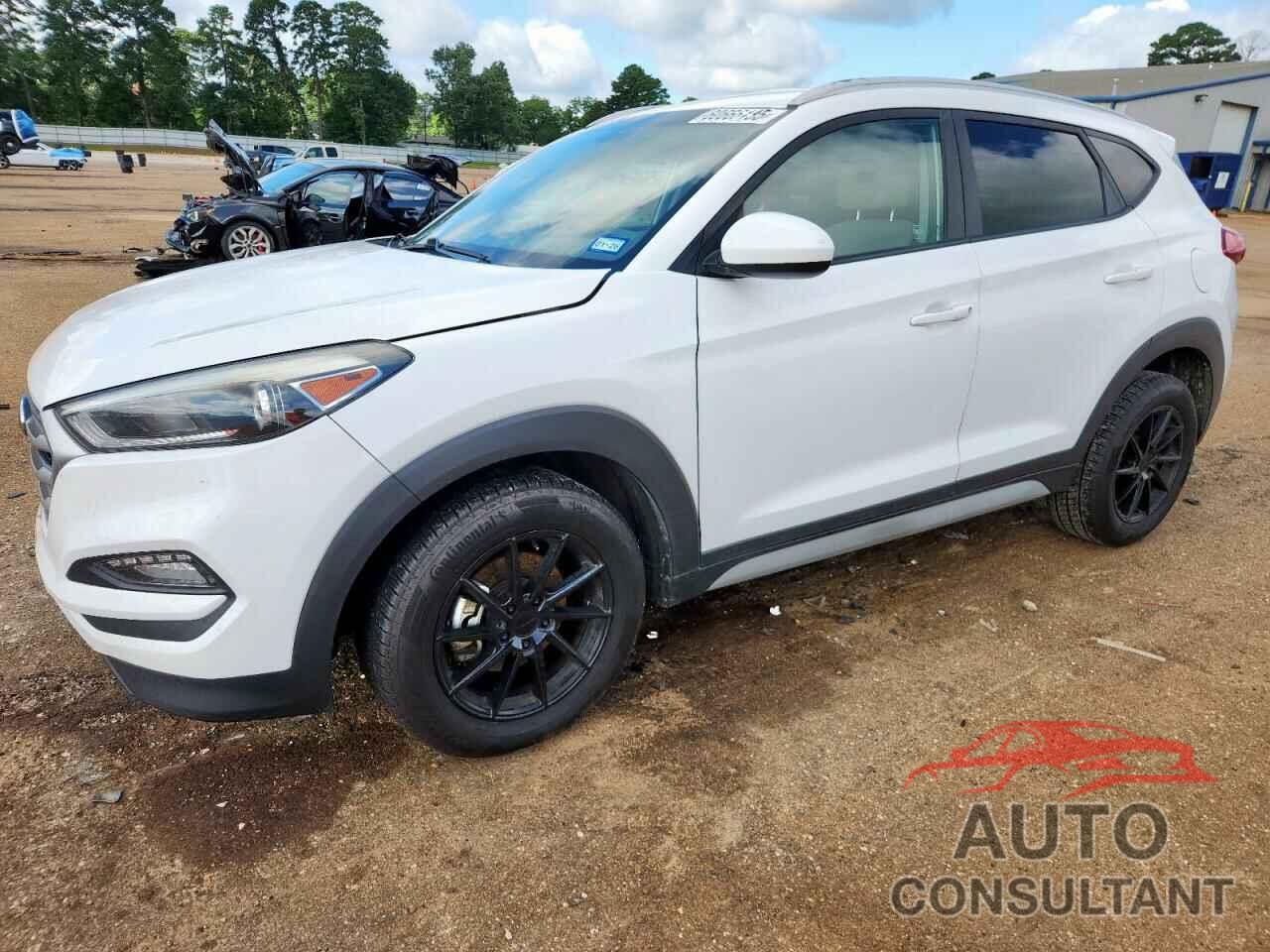 HYUNDAI TUCSON 2018 - KM8J33A40JU672421