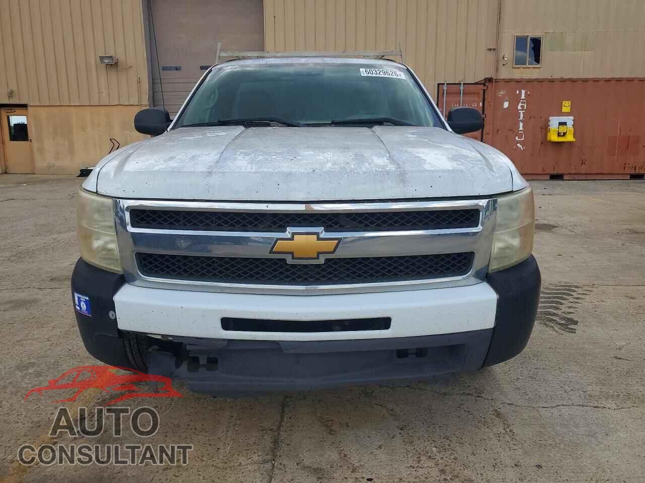 CHEVROLET SILVERADO 2011 - 1GCNCPEX9BZ250086