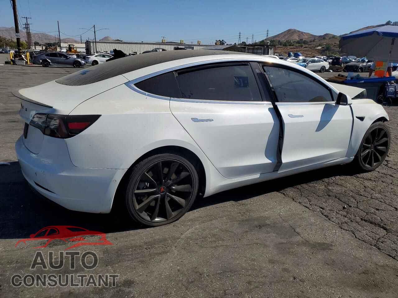 TESLA MODEL 3 2020 - 5YJ3E1EA5LF743863