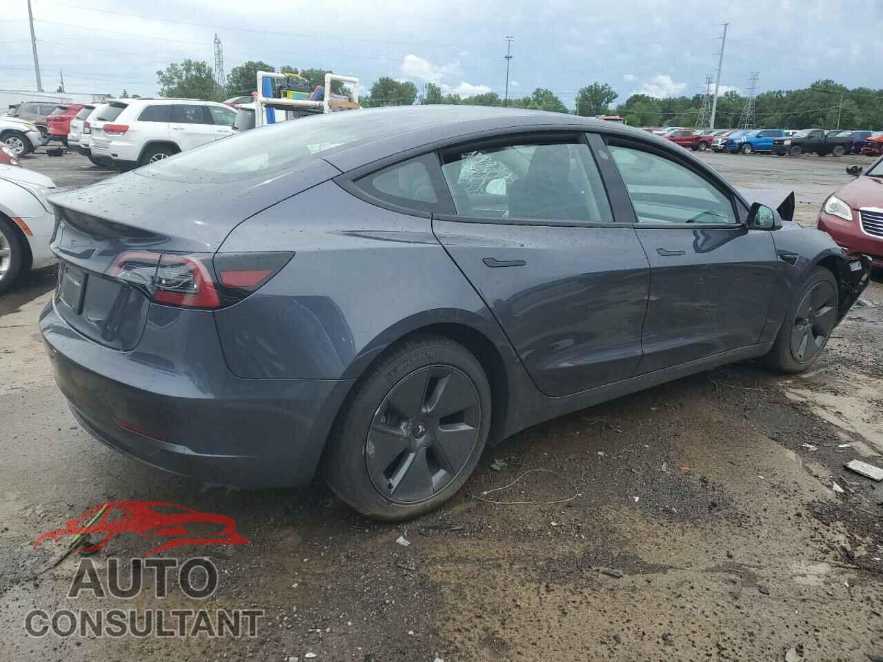TESLA MODEL 3 2023 - 5YJ3E1EA9PF684872