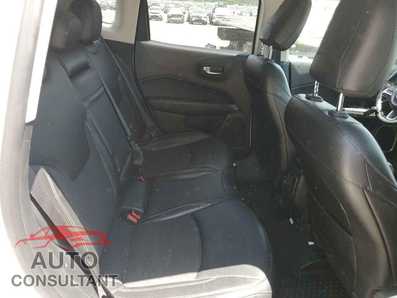 JEEP COMPASS 2019 - 3C4NJDBB9KT755193