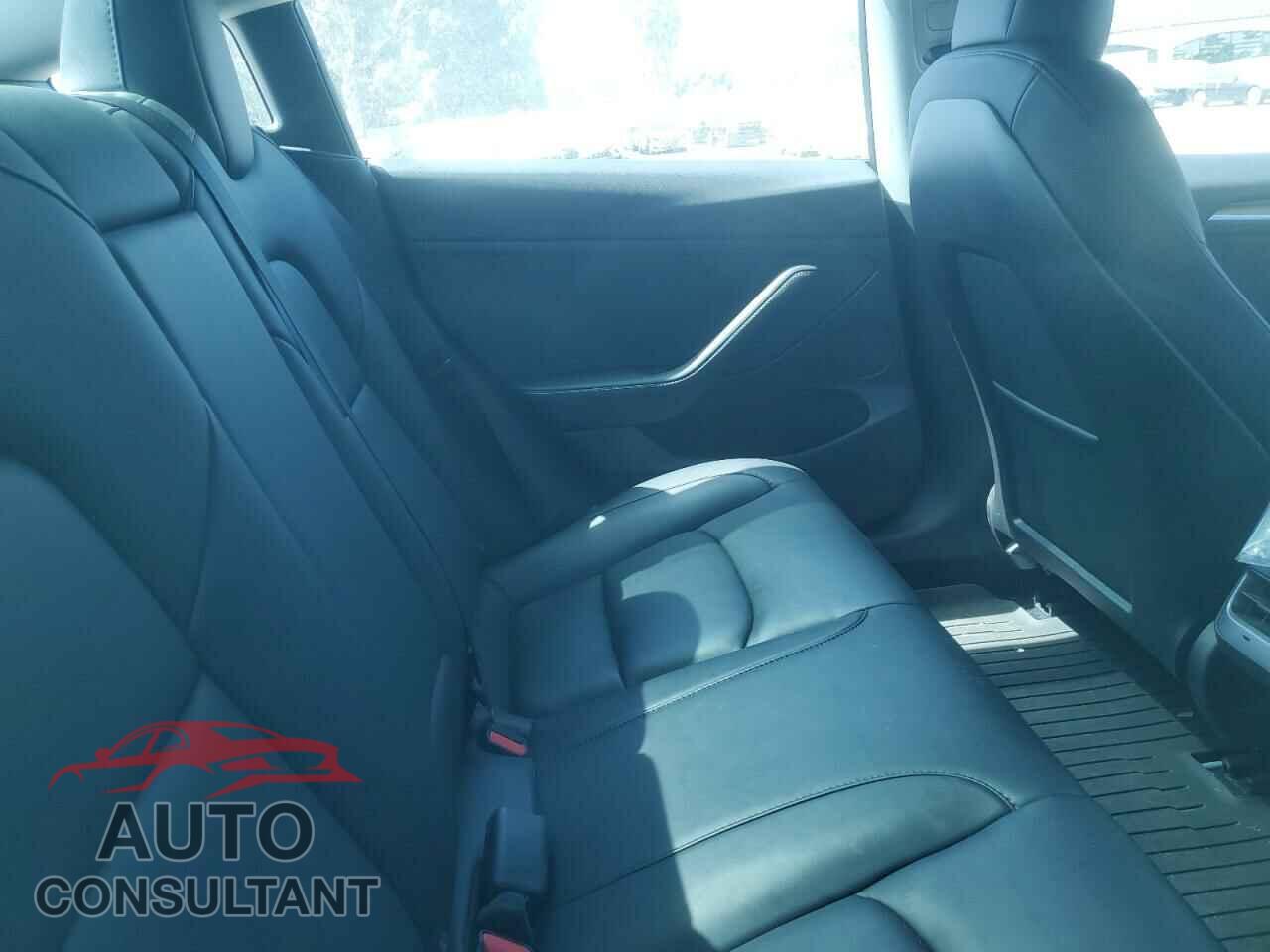 TESLA MODEL 3 2023 - 5YJ3E1EA7PF460189
