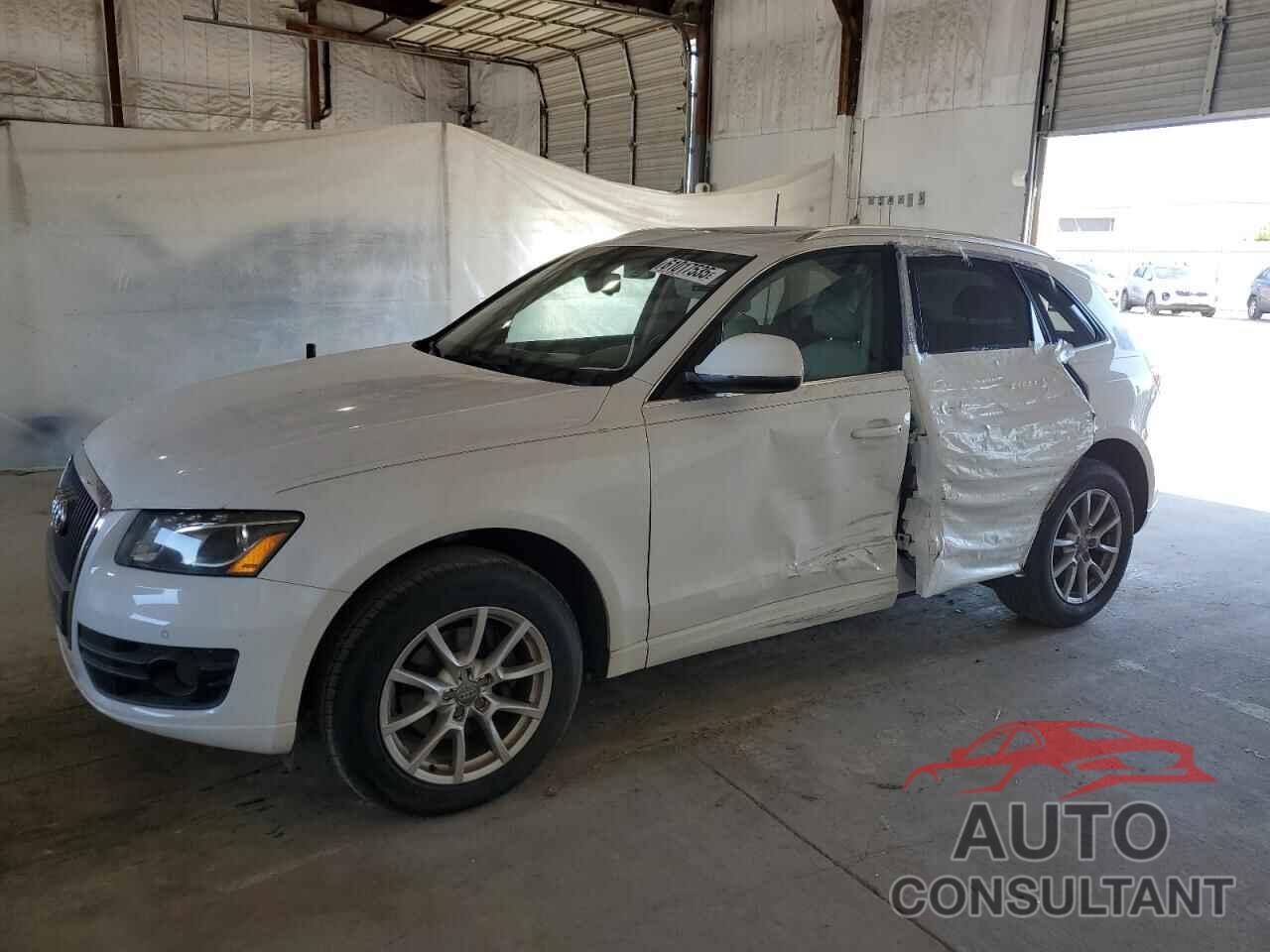 AUDI Q5 2012 - WA1LFAFP0CA135381