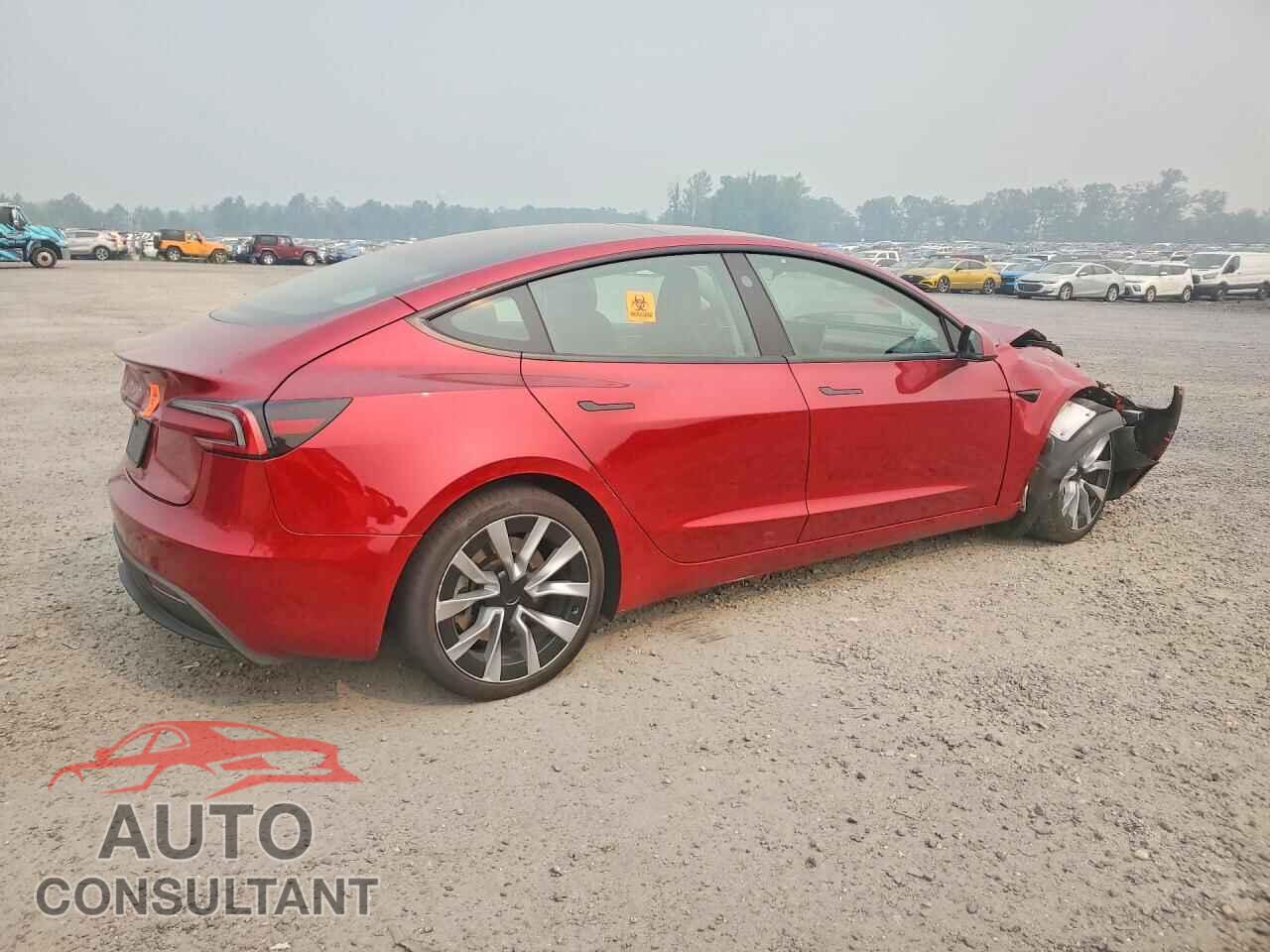 TESLA MODEL 3 2024 - 5YJ3E1EA4RF721099