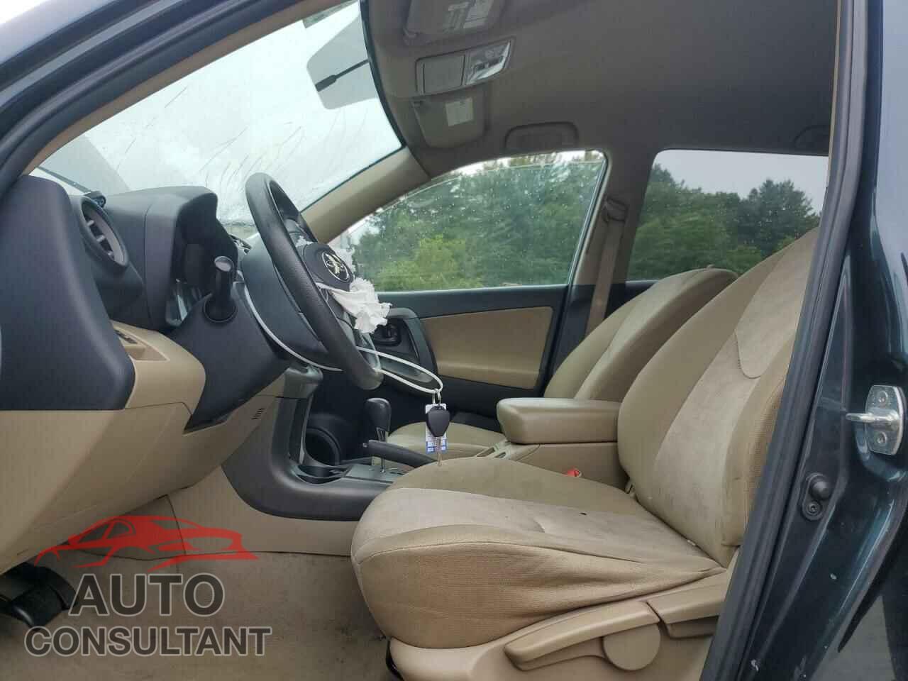 TOYOTA RAV4 2011 - 2T3JF4DV2BW141425