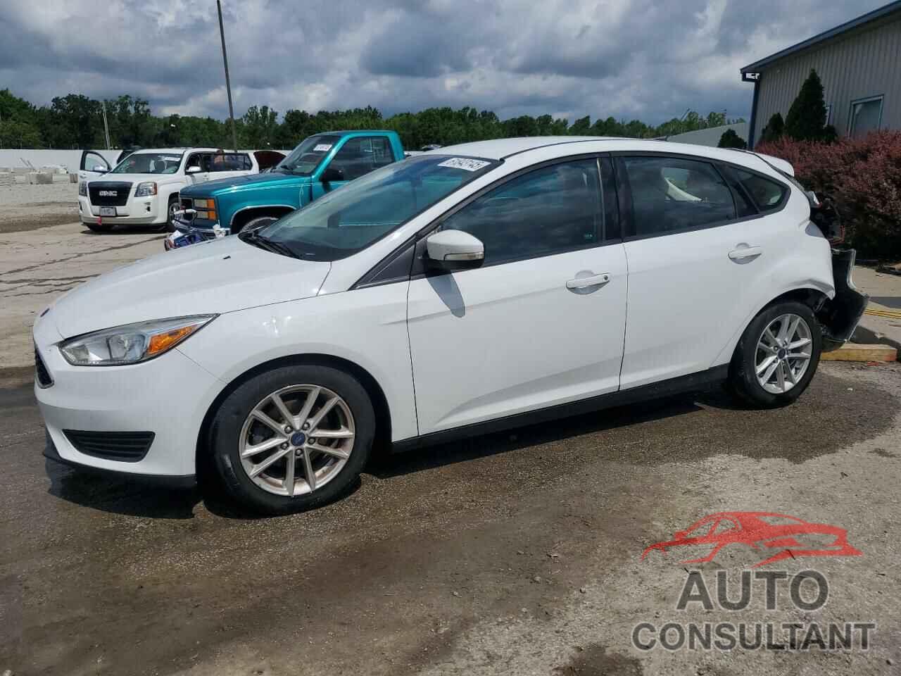 FORD FOCUS 2017 - 1FADP3K24HL304672
